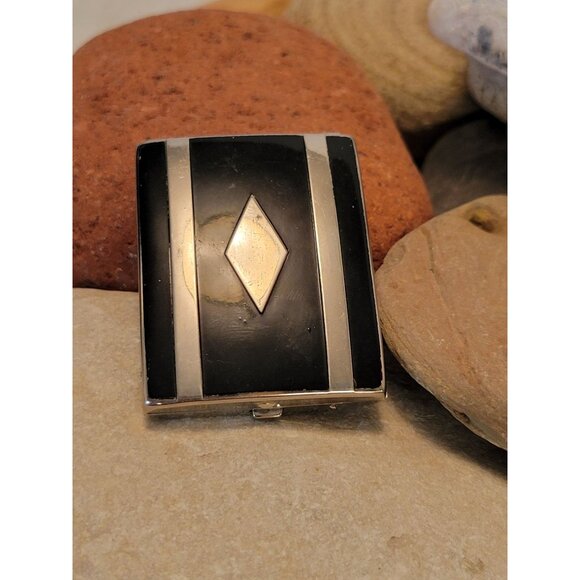 Vintage Volupte Face Powder Compact Art Deco Geometric Design 2" x 1.75" Unused! - Picture 3 of 10